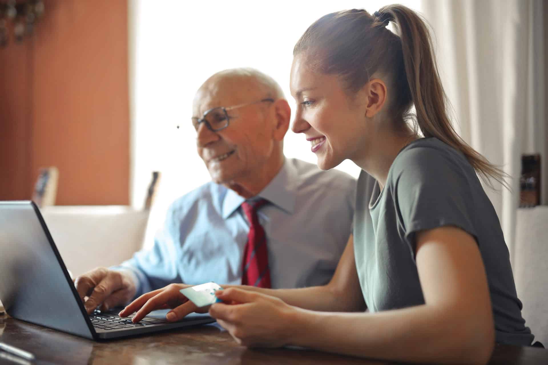 elderly-friendly digital picture frames